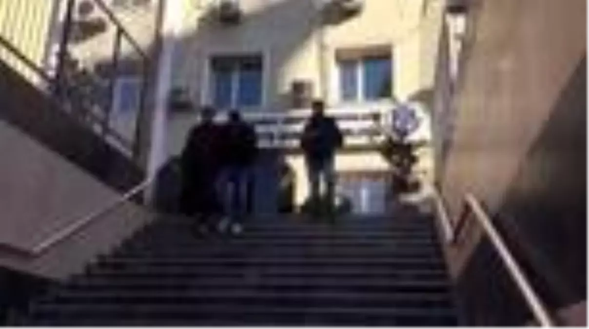 Kağıthane\'de hırsızlık yapan 2 şüpheli tutuklandı