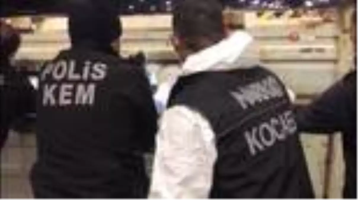 Mersin Limanı\'ndaki bir gemide 47 kilo 800 gram kokain ele geçirildi