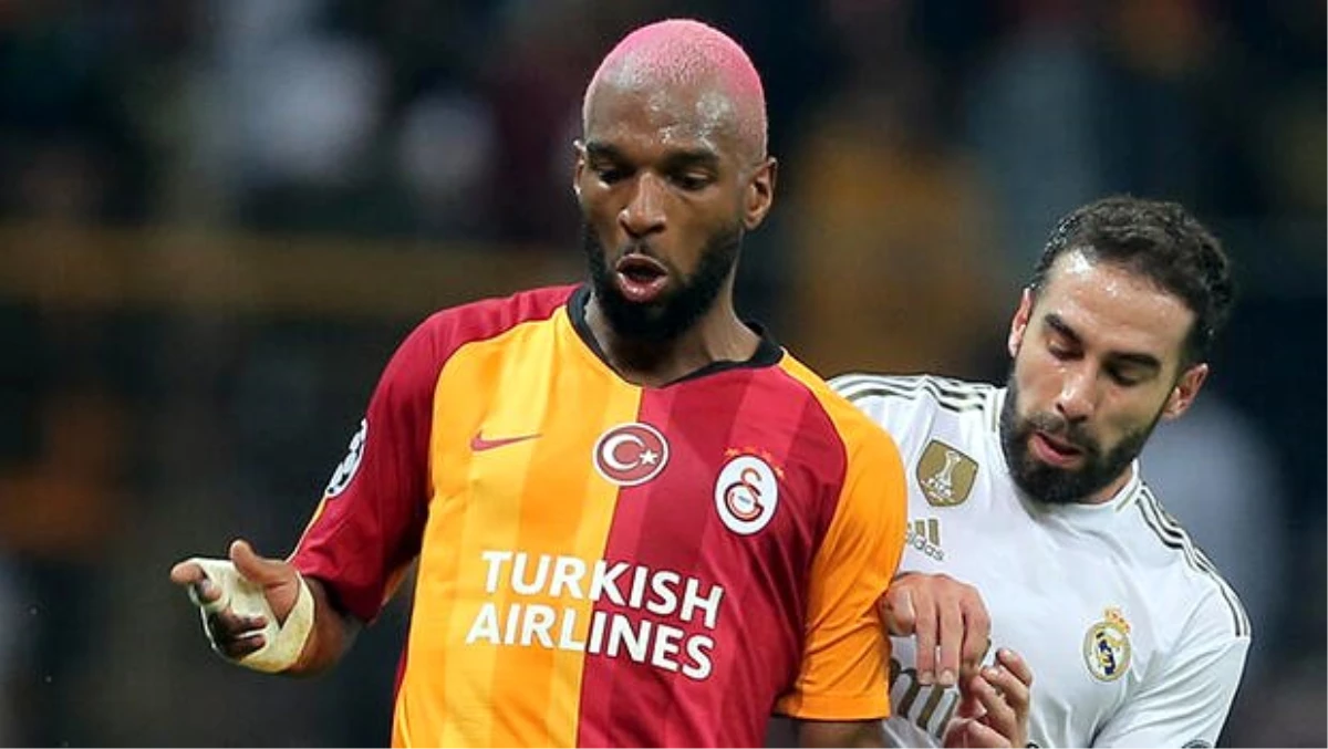 Ryan Babel tuvaletten paylaştı