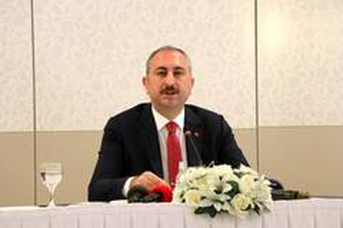 "Yargıya güven, hukukun tüm paydaşlarının ortak çabası ve ortak aklıyla gelişebilecektir"