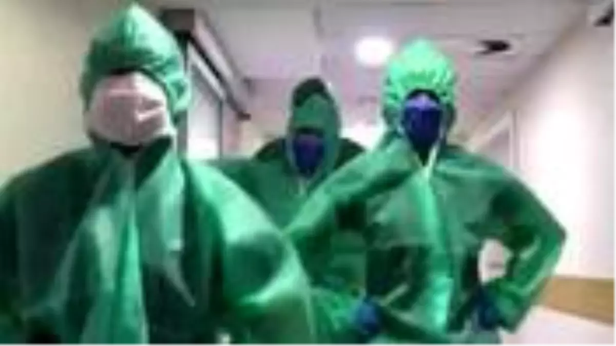 Ölümcül virüsle mücadele eden doktorların yaptığı penguen dansı, izlenme rekorları kırdı