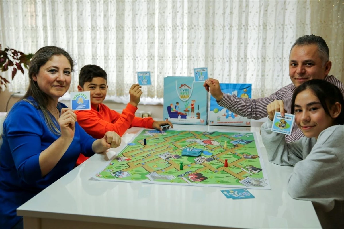 Çekmeköy Belediyesi, çocuklara kutu oyunu hazırladı