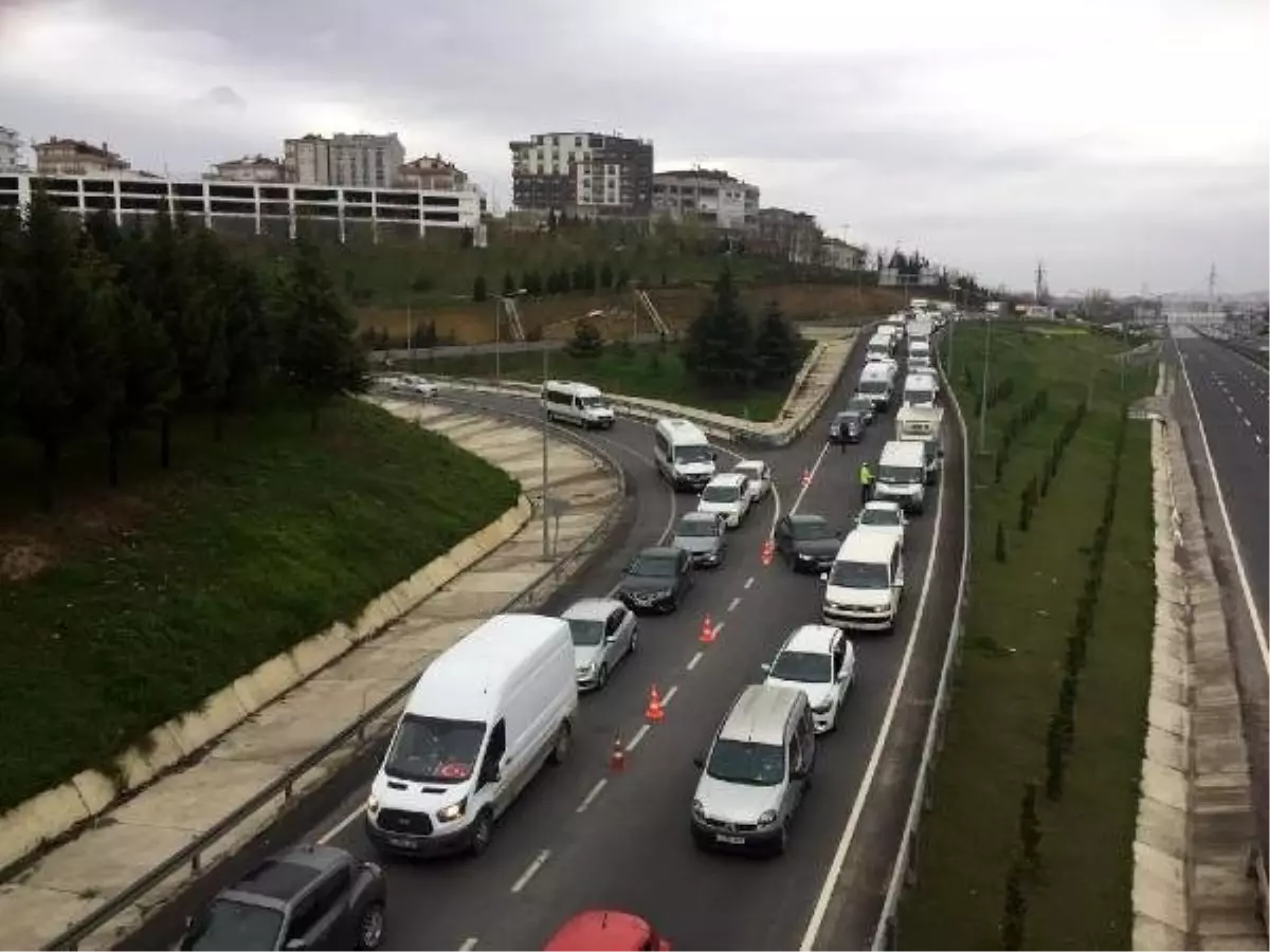 Kocaeli sınırında denetim kuyruğu