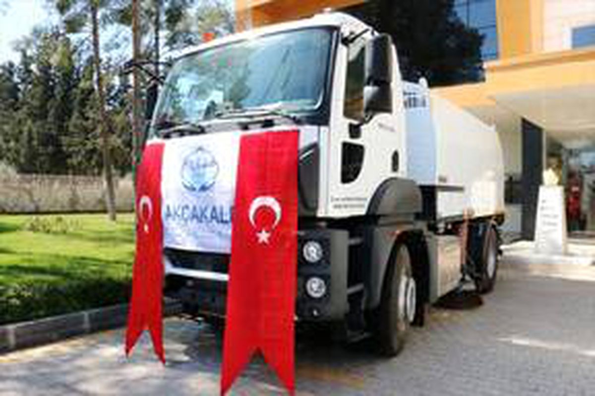 Akçakale Belediyesi araç parkını güçlendiriyor
