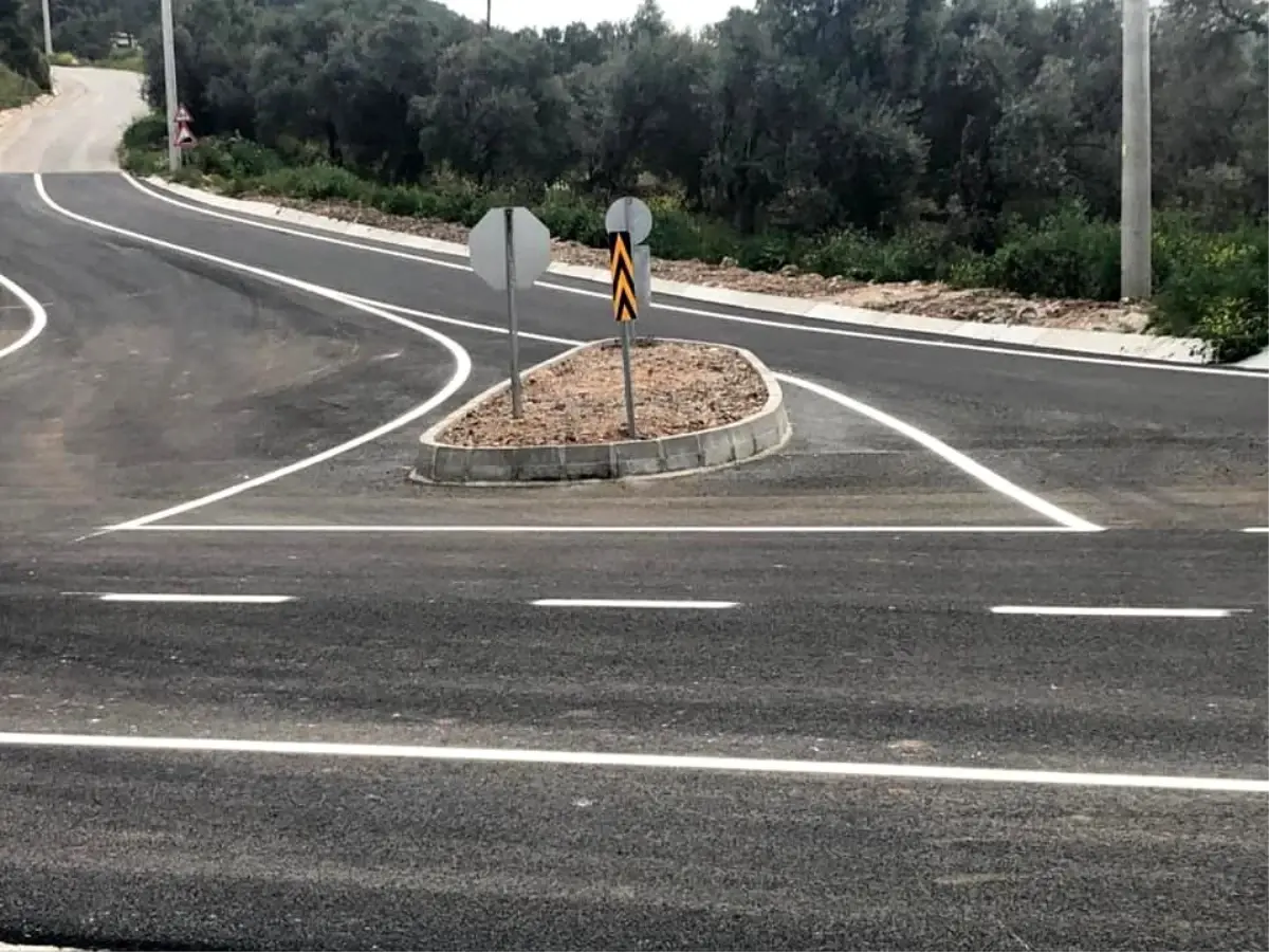 Milas\'ta köprülü kavşak trafiğe açıldı