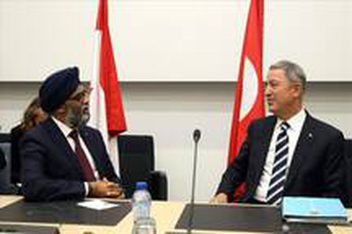 Bakan Akar, Kanada Savunma Bakanı Sajjan ile görüştü