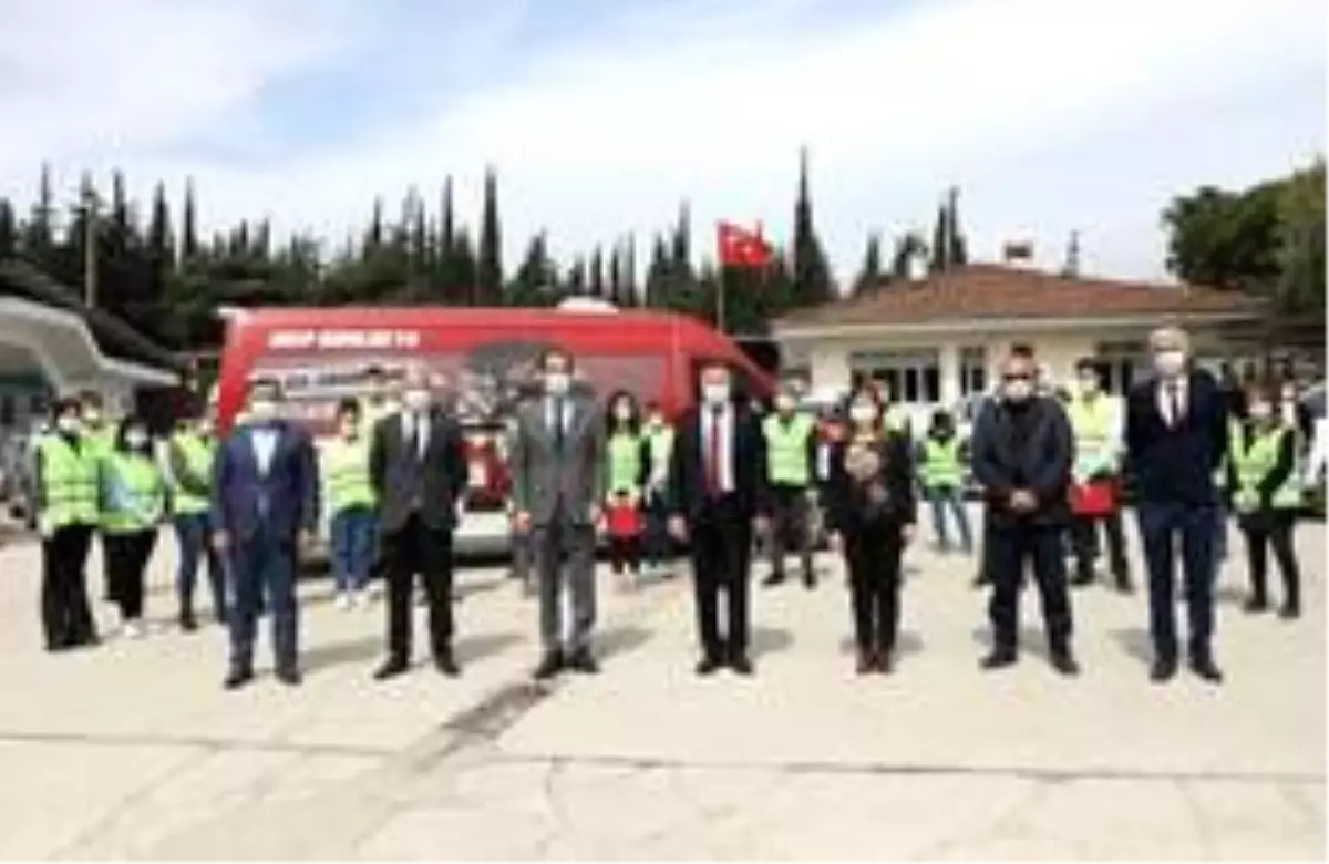 Büyükşehir Belediyesi Hatay Halk Kart dağıtımına başladı