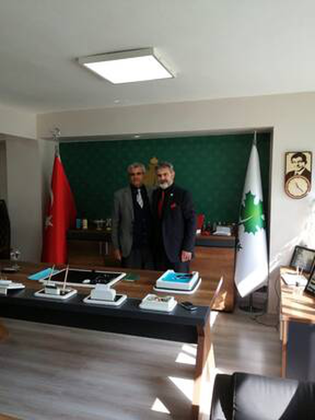 Gelecek Partisi İzmir "esnaf masasi" kurdu