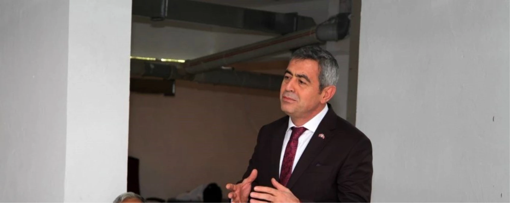İYİ Parti Büyükşehir Belediyesi Grup Başkan Vekili Yücel, "Çiftçi heyeti oluşturulmalı"