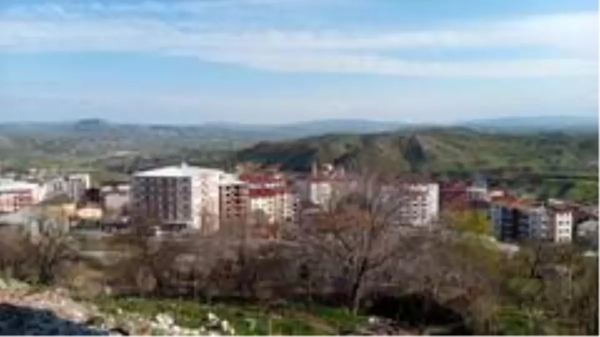 Kulp\'ta hain saldırıda şehit olan siviller için sela okundu