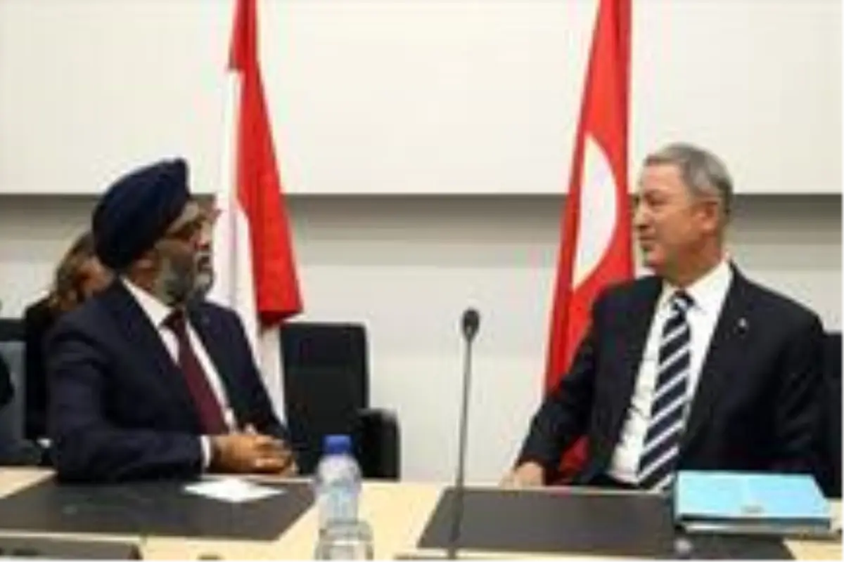 Milli Savunma Bakanı Hulusi Akar, Kanada Savunma Bakanı Harjit Sajjan ile telefon görüşmesi...