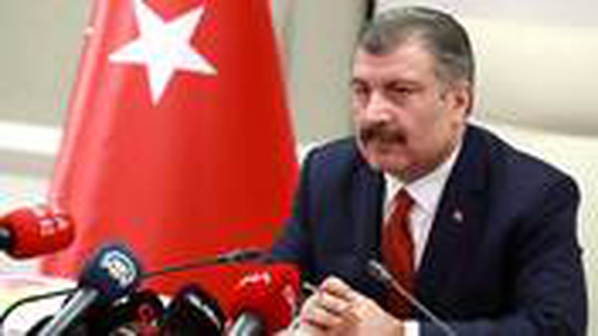 Sağlık Bakanı Koca'dan vekillere çağrı: Sağlıkta şiddetin önlenmesi teklifinin en kısa sürede yasalaşacağına inanıyoruz