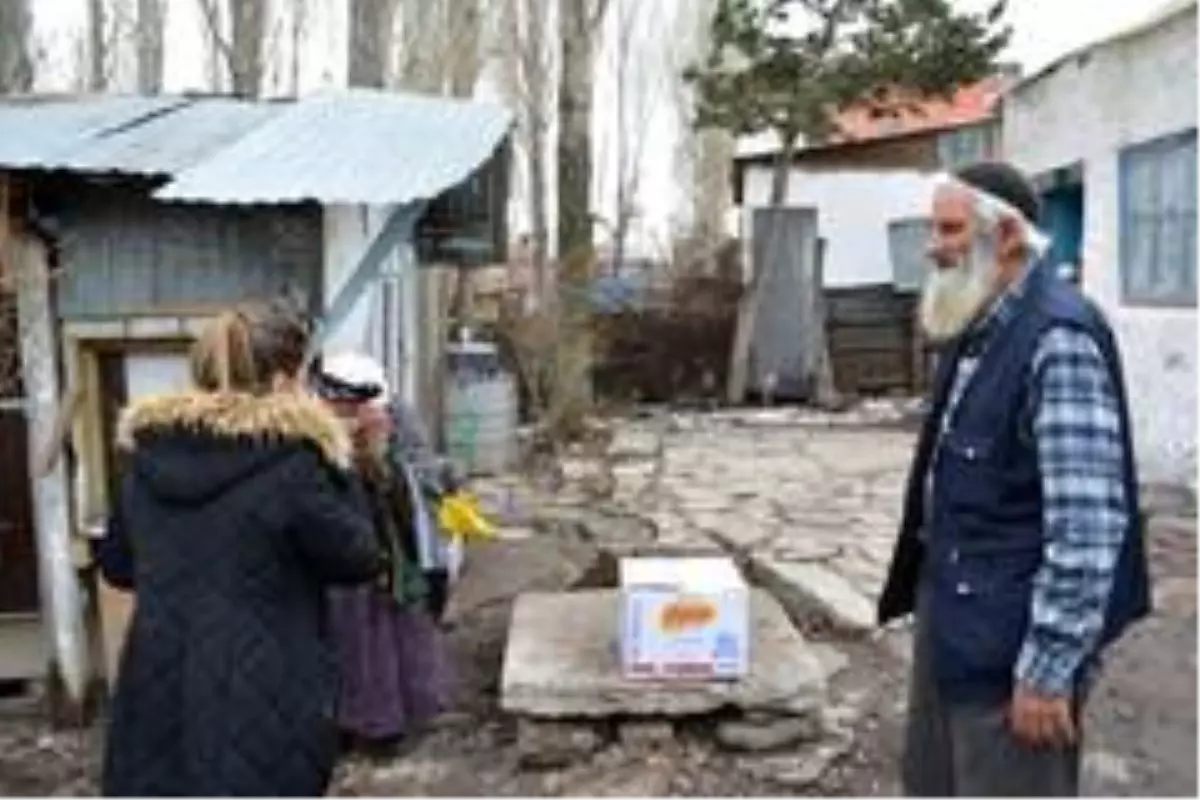 Sarıkamış Kaymakamlığı Covid 19 ile mücadele kapsamında yoğun mesai sarf ediyor