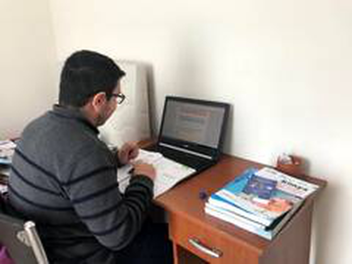 Kaymakamdan lise öğrencisine bilgisayar ve internet