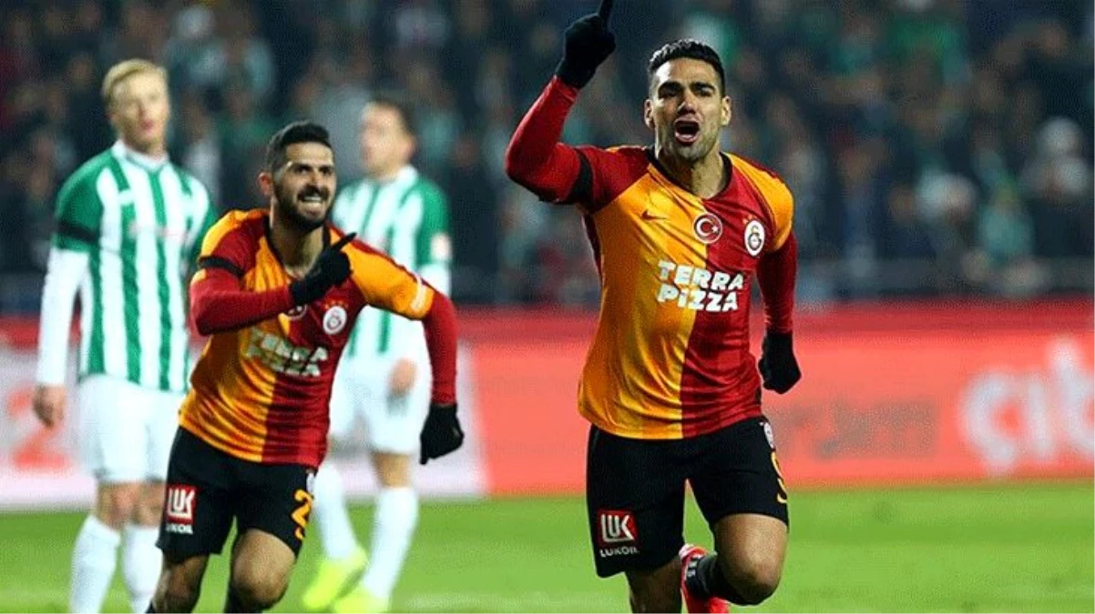 Radamel Falcao, Galatasaray\'ın indirim teklifini kabul etmedi