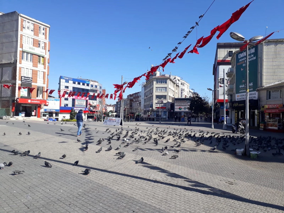 Son Dakika: İstanbul\'da Esenler Dörtyol Meydanı ve Davutpaşa Caddesi trafiğe kapatıldı