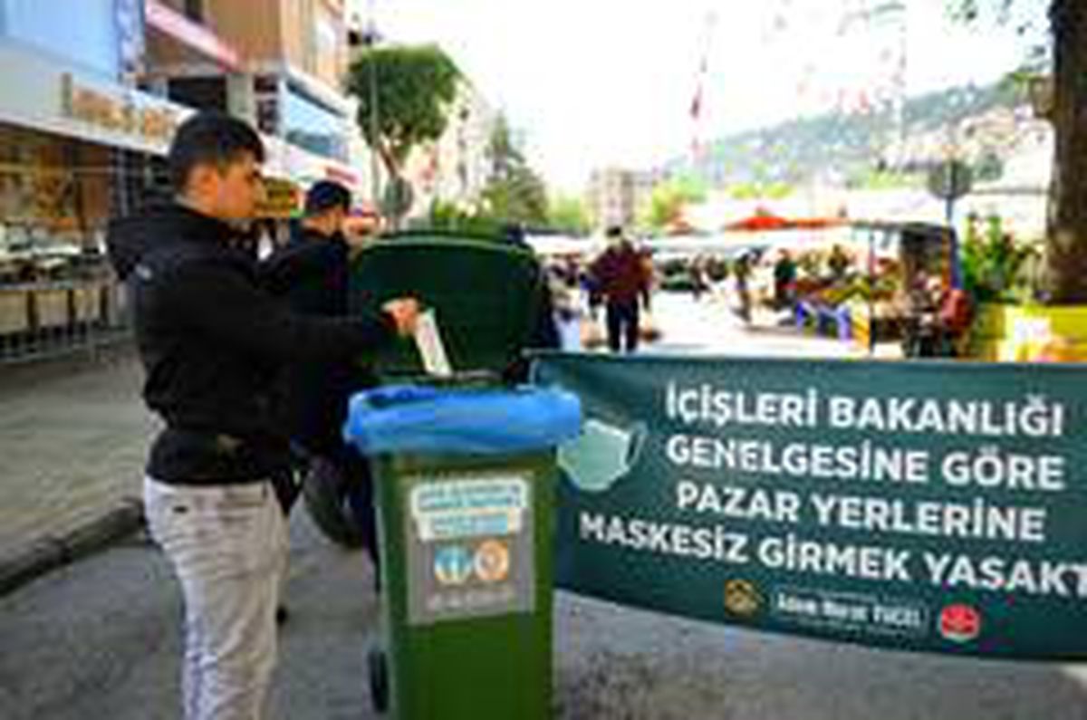 Alanya Belediyesinden atık maske ve eldivene önlem