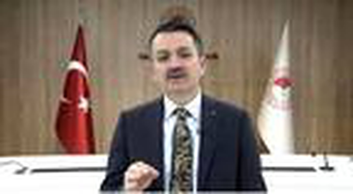 Bakan Pakdemirli: Hazineye ait atıl tarım arazilerini, çiftçilerimizin kullanımına açıyoruz