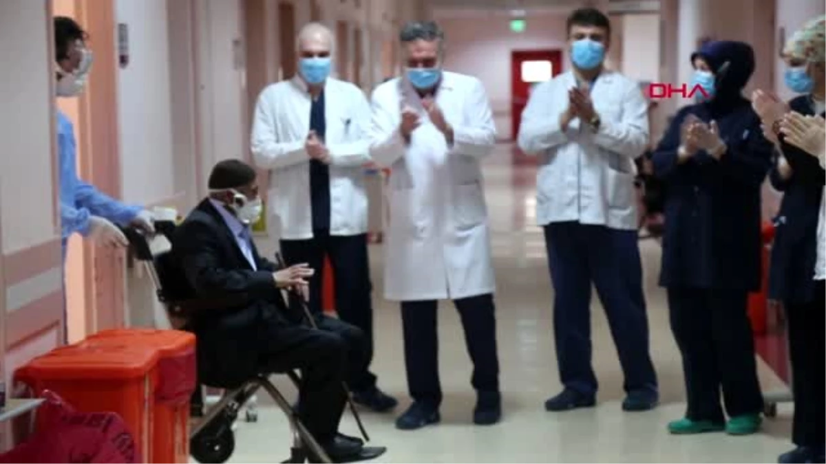 ERZURUM 87 yaşındaki Covid-19 hastası bir haftada taburcu edildi
