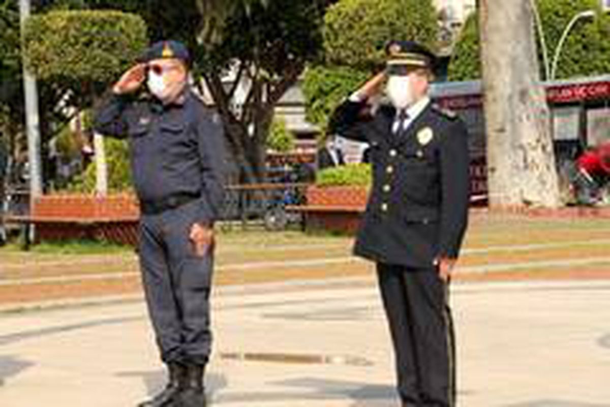 Manavgat\'ta Polis Gününe sade kutlama