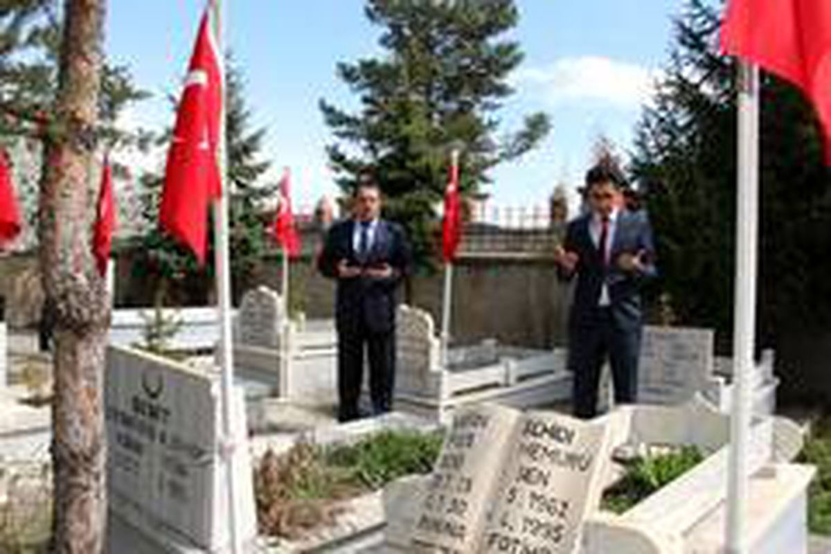Oltu\'da 10 Nisan Polis günü kutlandı