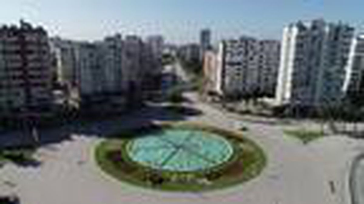 Adana\'da sokaklar boş kaldı