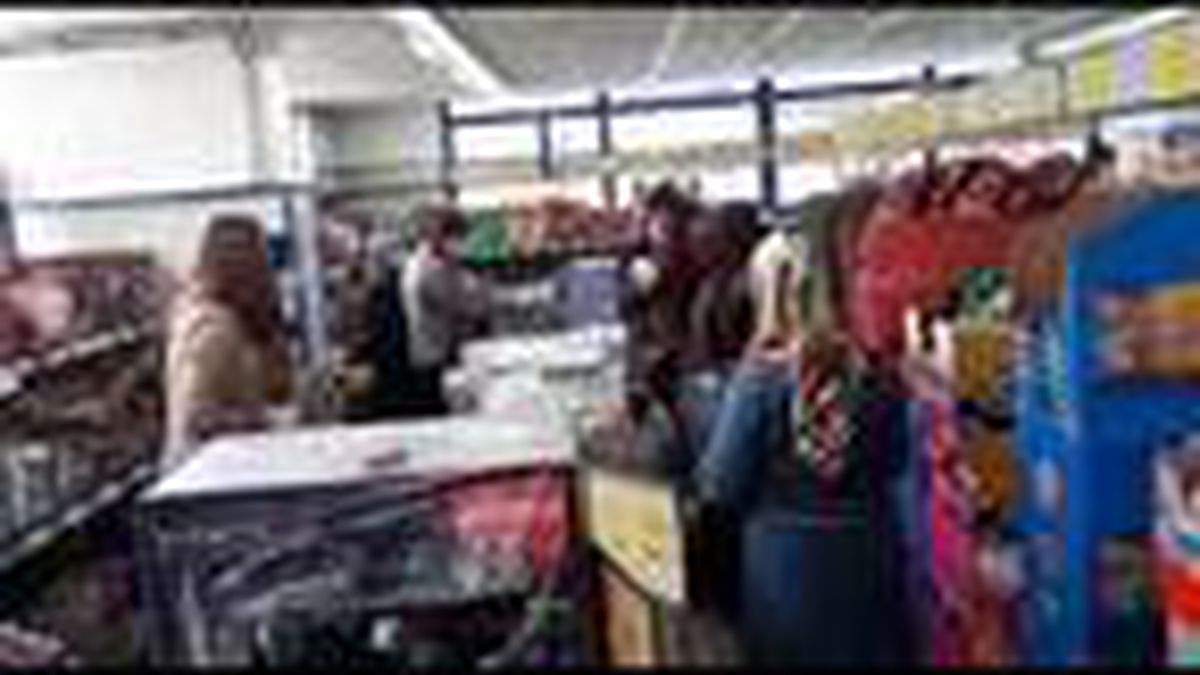 Belediye başkanından marketteki izdihama tepki