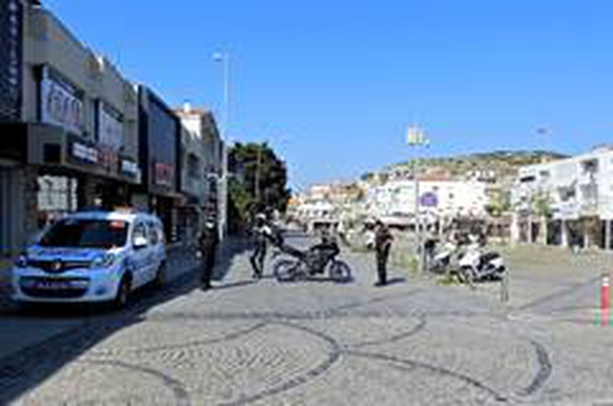 Çeşmeliler evlerine kapandı