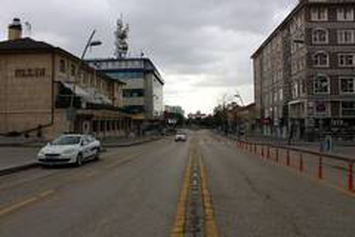 Erzurum hayalet şehre döndü