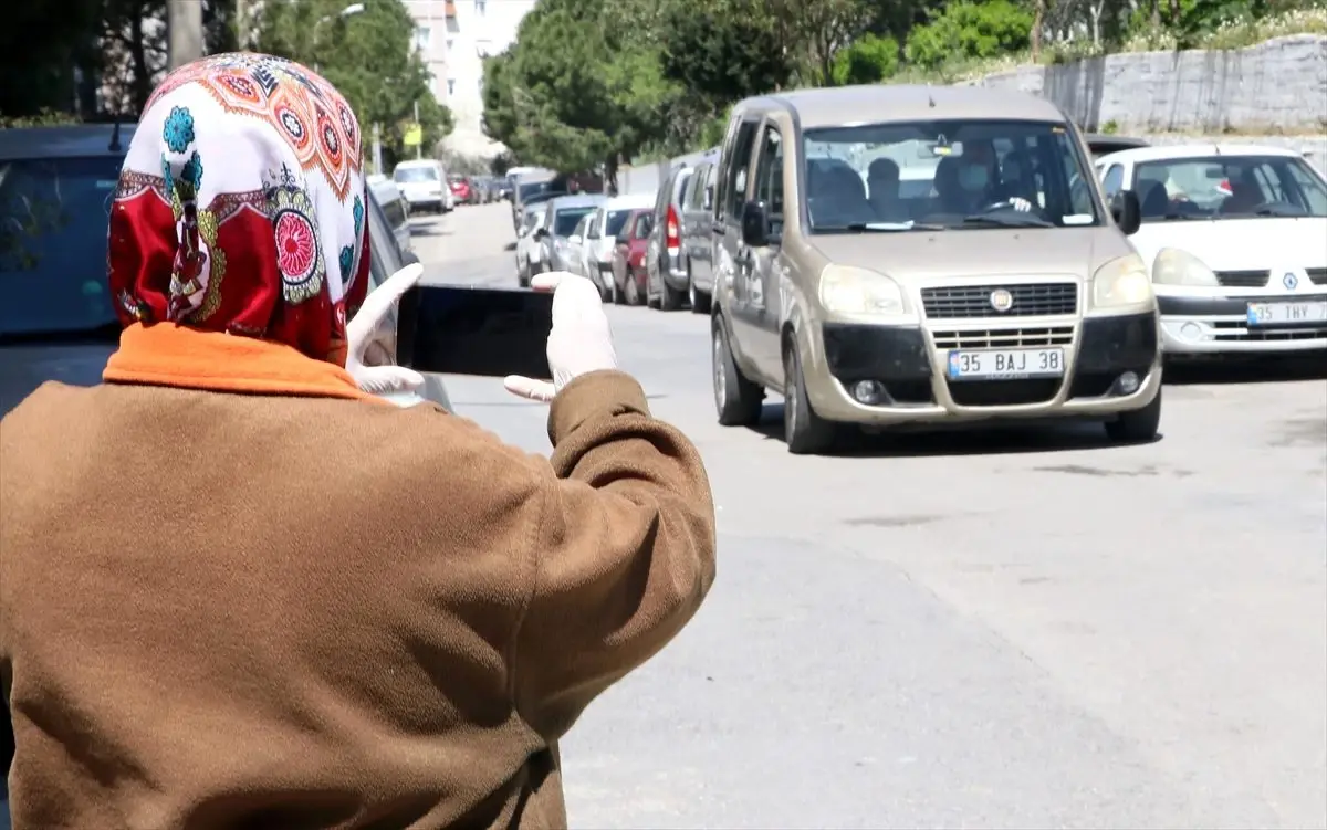 Hayatında ilk kez hastaneye yatan 85 yaşındaki Cemil amca Kovid-19\'u yendi