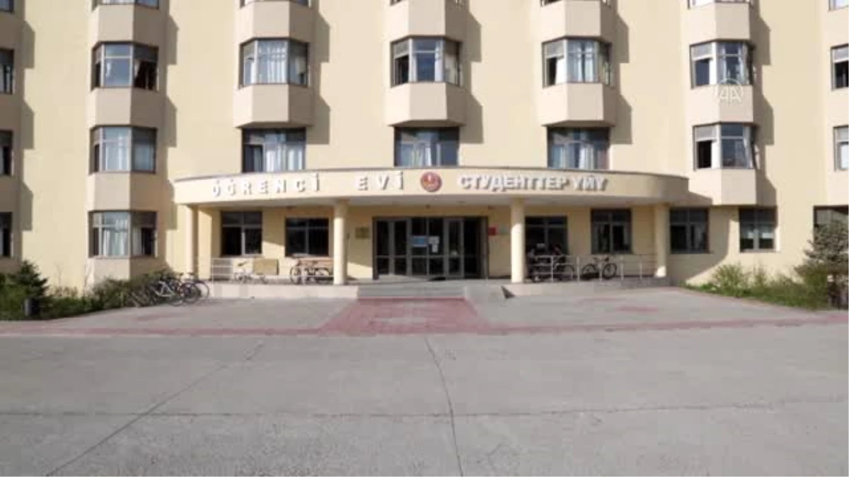 Kırgızistan\'dan dönemeyen Türk öğrenciler KTMÜ Öğrenci Evi\'nde misafir ediliyor