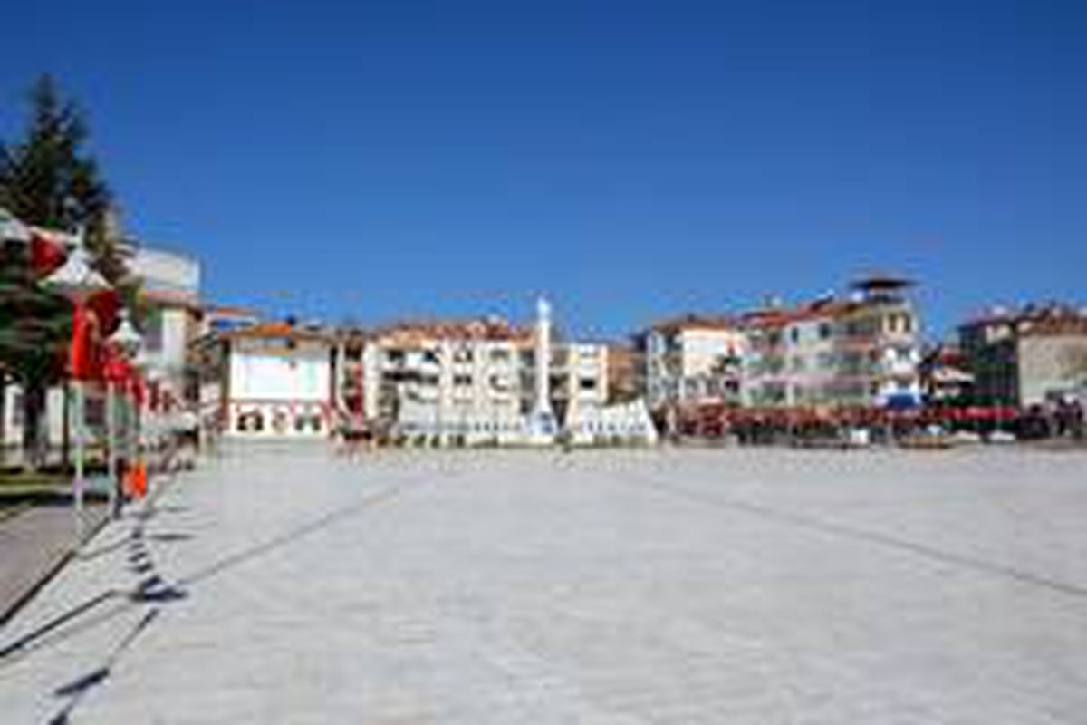 Korkuteli\'nde sokaklar sessizliğe büründü