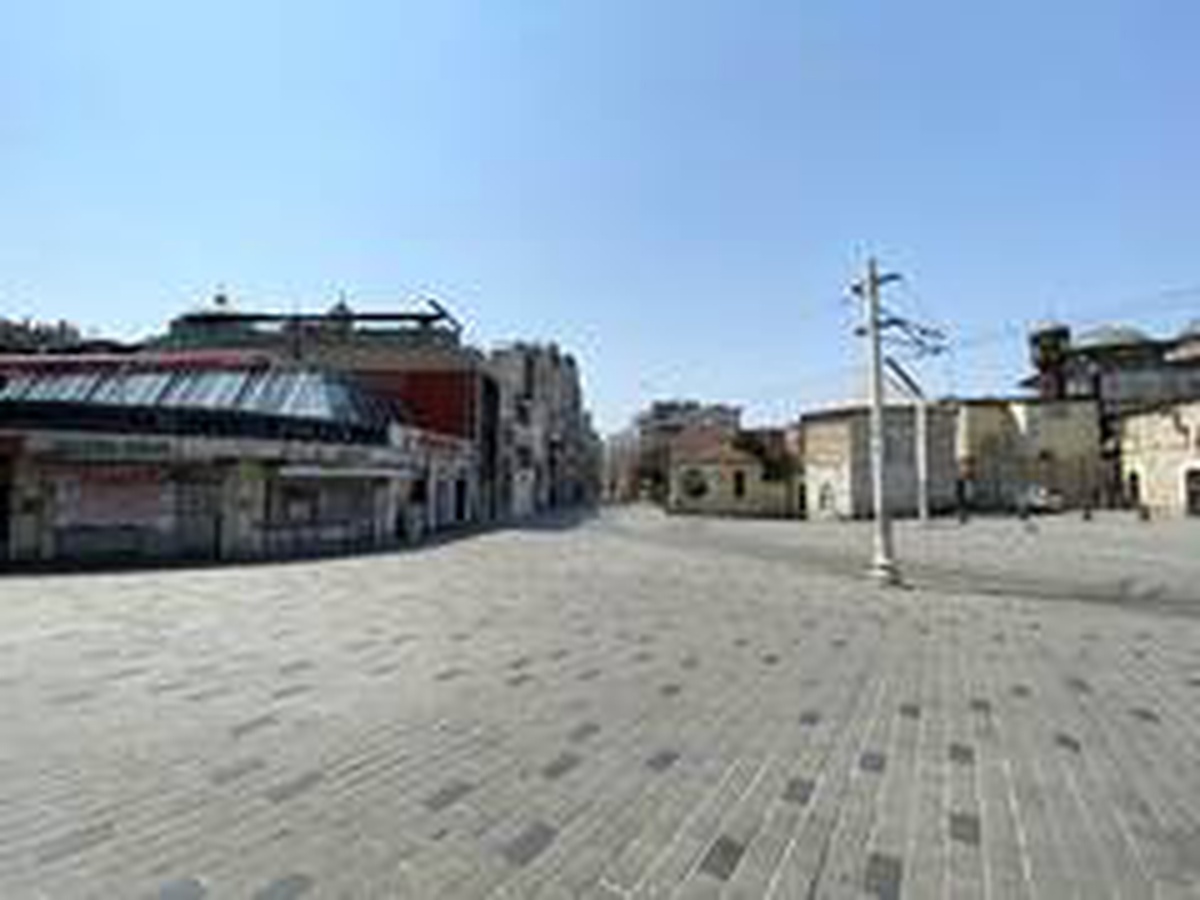 Taksim Meydanı\'nda tarihi sessizlik