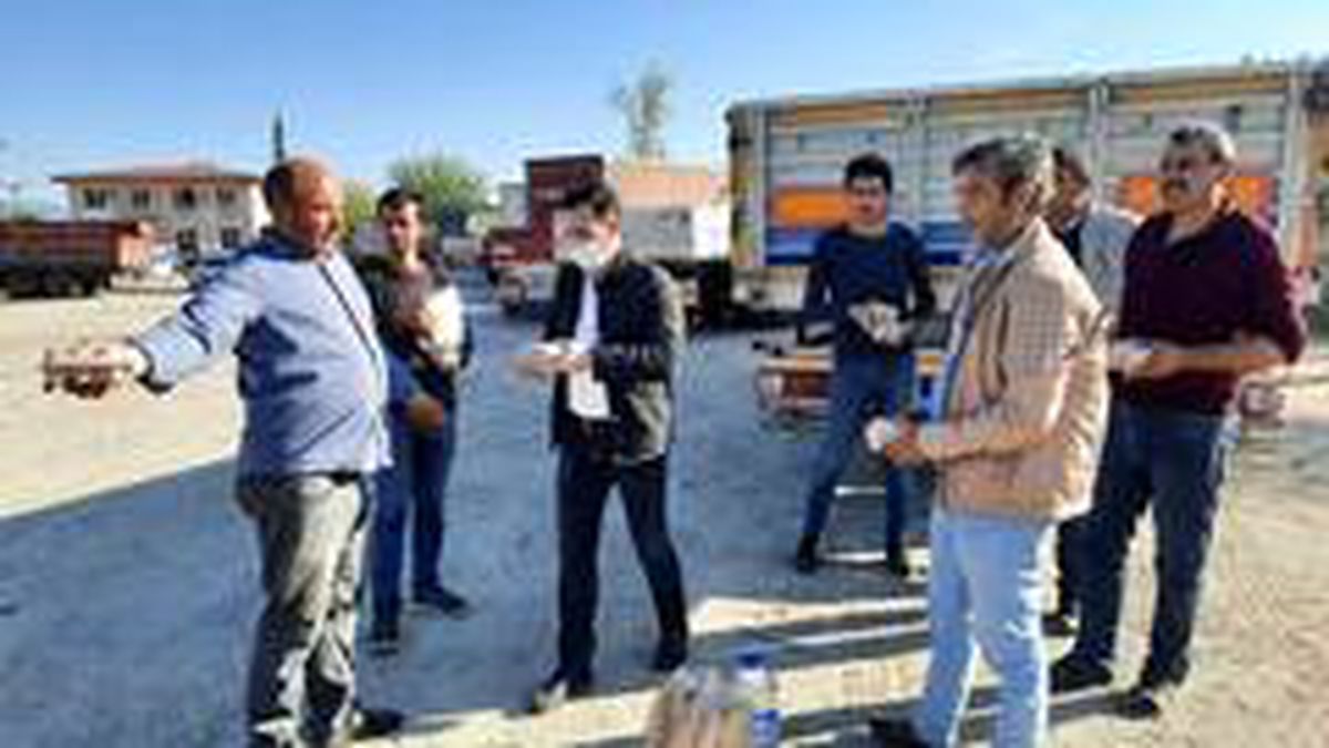 Kamyon şoförlerinin imdadına Başkan Özcan yetişti