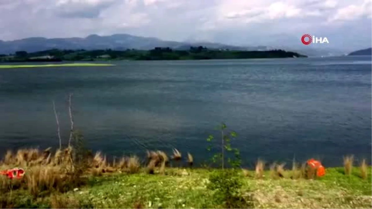 Karatepe Aslantaş baraj gölünde kaybolan liseli gencin aranmasına ara verildi