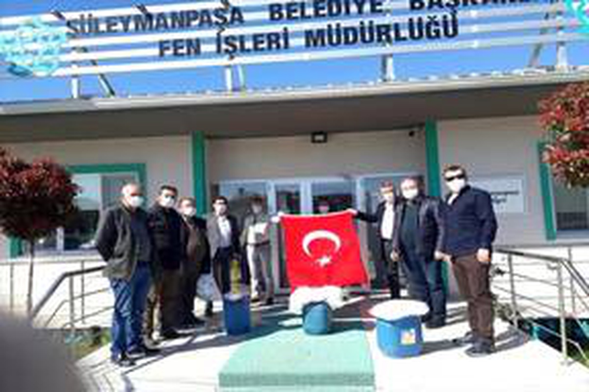 Kırsal mahallelere maskeler dağıtıldı