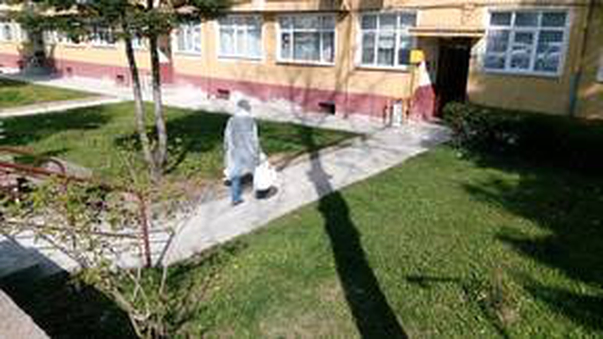 Kumbarasındaki parayı ihtiyaç sahiplerine bağışladı