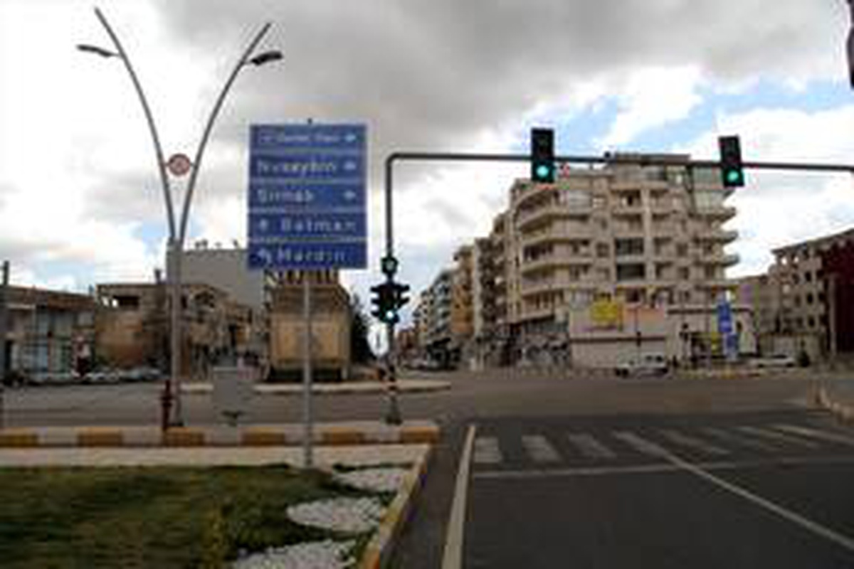Midyat\'ta sokağa çıkma yasağına uyuluyor