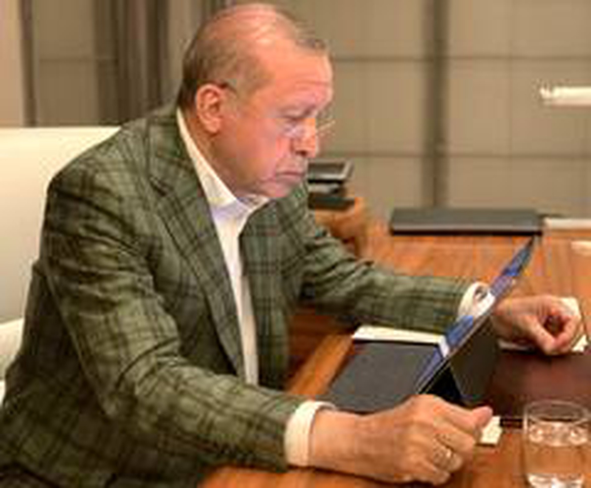 Fahrettin Altun, Cumhurbaşkanı Erdoğan\'ın fotoğrafını paylaştı