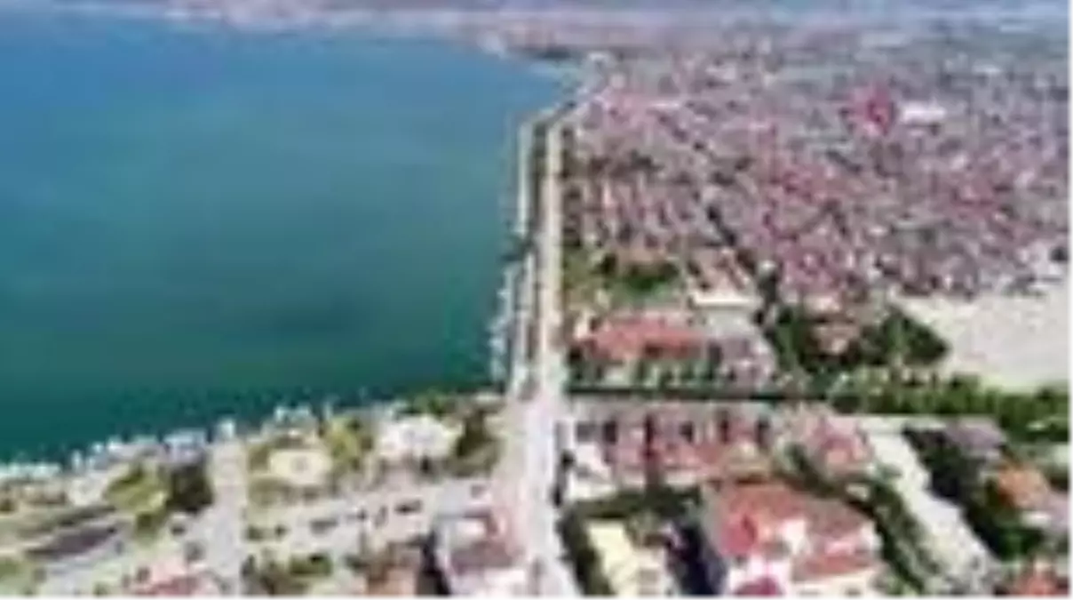 Fethiye\'de yaşayan İngilizler, İngiltere\'ye gönderilen tıbbi yardım için teşekkür etti