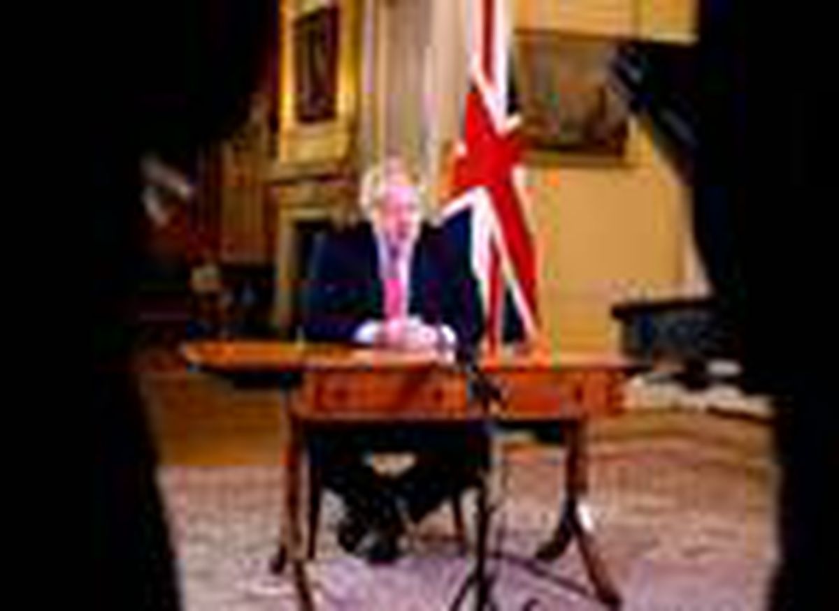 İngiltere Başbakanı Johnson\'ın son testi negatif çıktı
