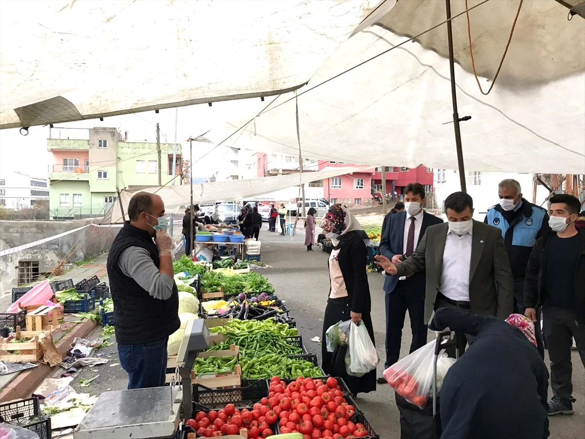 Kaymakam Şekerci pazar esnafını ziyaret etti