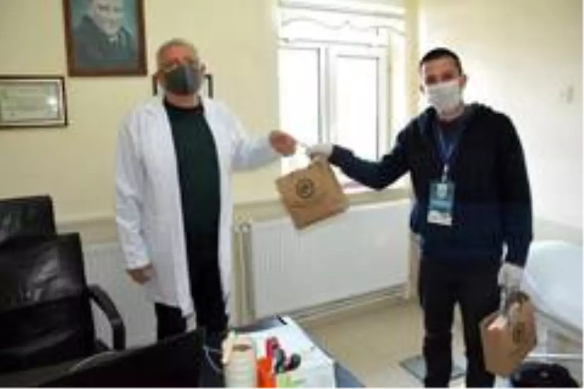 Kdz. Ereğli belediyesi sağlık ocaklarına maske dağıttı