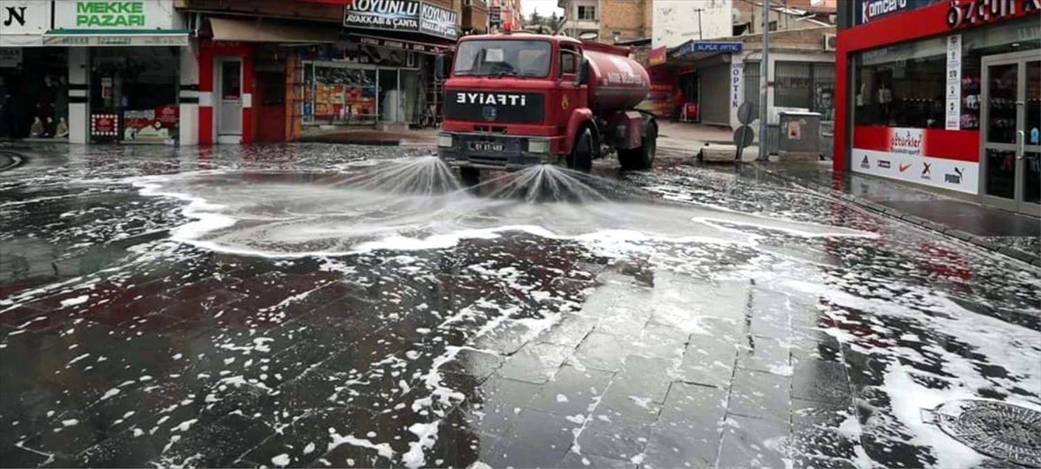 Kırşehir\'den belediyelere bor katkılı dezenfektan ürünü gönderiliyor