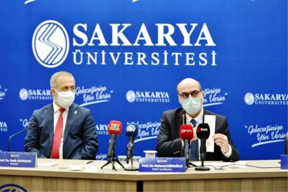 Sakarya Üniversitesi ürettiği \'Covid-19\' test kitini tanıttı