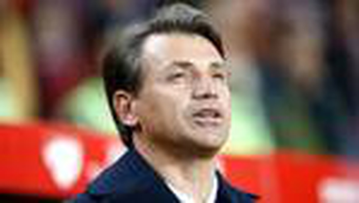 Tamer Tuna: \'Tüm maçlar Antalya\'da oynanabilir\'