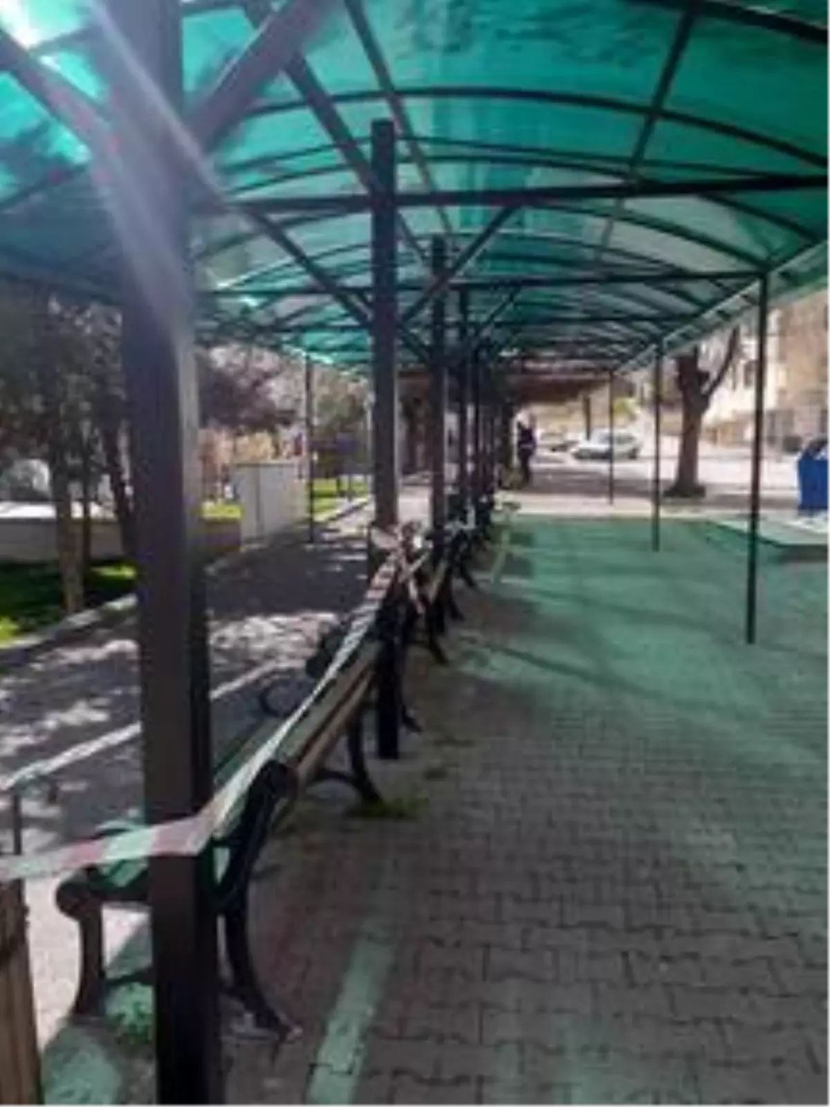 Kızılcahamam\'daki parklarda koronavirüs tedbirleri ve bahar bakımı