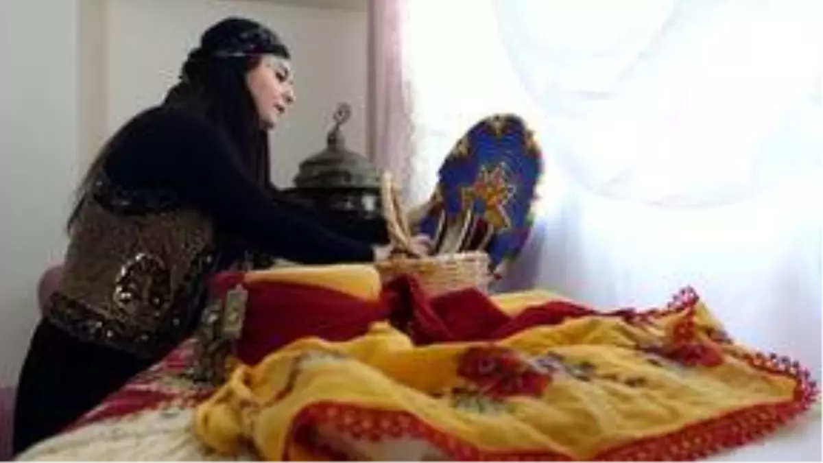 Rezan Öğretmen\'den evde kalan çocuklara Anadolu masalları