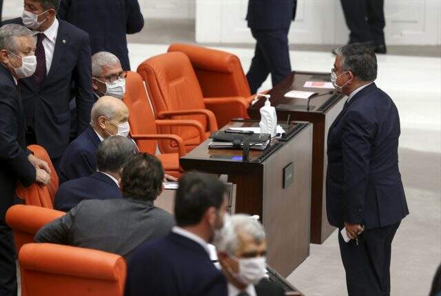 Son Dakika: 90 bin kişinin tahliye olacağı infaz düzenlemesi Meclis'ten geçerek yasalaştı Son Dakika: 90 bin kişinin tahliye olacağı infaz düzenlemesi Meclis'ten geçerek yasalaştı