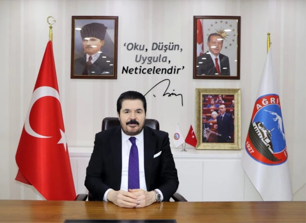 Ağrı Belediye Başkanı Sayan\'dan Ağrı\'nın kurtuluş yıl dönümü mesajı